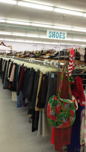 Thrift Store «Edgewood Thrift Store», reviews and photos, 1955 Pulaski Hwy, Edgewood, MD 21040, USA