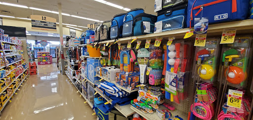 Grocery Store «Jewel-Osco», reviews and photos, 20 Biesterfield Rd, Elk Grove Village, IL 60007, USA