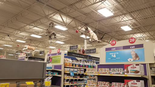 Pet Supply Store «PetSmart», reviews and photos, 5766 Lindero Canyon Rd, Westlake Village, CA 91362, USA