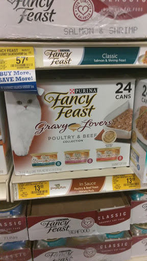 Pet Supply Store «PetSmart», reviews and photos, 1385 S Washington St, North Attleborough, MA 02760, USA