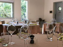 Atmosphère du Restaurant Auberge de l'Amandin à Beaucaire - n°1