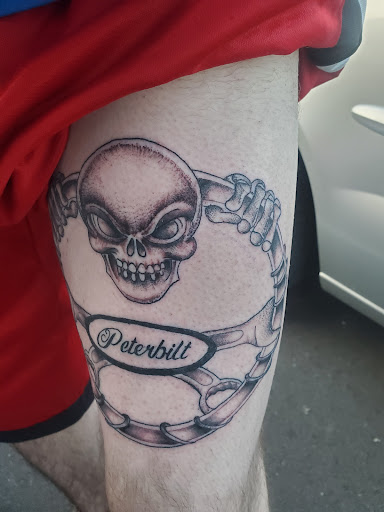 Explore jewelry tattoo ideas, creative tattoo ideas in Granite City, available at Capolavoro Tattoo Studio