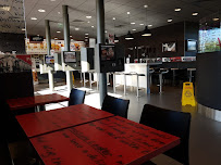 Atmosphère du Restaurant KFC REIMS LA NEUVILETTE - n°11
