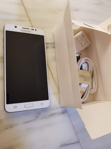 Top 2 cửa hàng sendo vn Huyện Yên Thủy Hòa Bình 2022