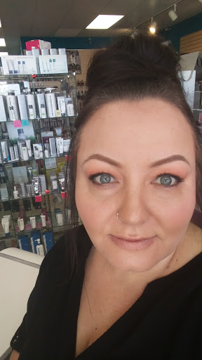 Beauty Supply Store «One Stop Beauty Supply & Salon», reviews and photos, 8945 Atlanta Ave, Huntington Beach, CA 94646, USA