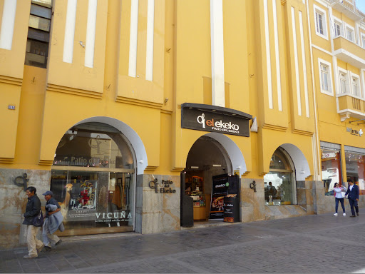 Cheap copy shops in Arequipa