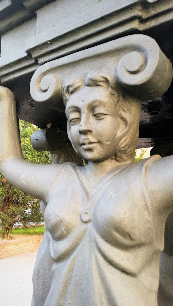 Naturópata  Masaje Natural TNDR Izaskun Ezkurra