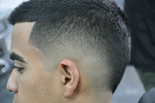 Barber Shop «Moetown’s Barber Shop», reviews and photos, 10030 Cross Creek Blvd, Tampa, FL 33647, USA