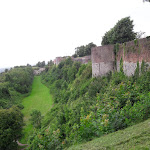 Photo n° 1 de l'avis de Hélène.o fait le 22/06/2018 à 19:00 pour Remparts de Montreuil-sur-Mer à Montreuil-sur-Mer