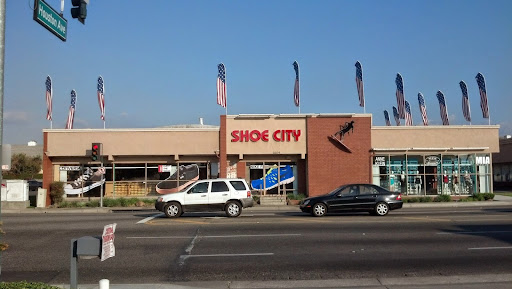 Shoe City - Fullerton, 1604 S Harbor Blvd, Fullerton, CA 92832, USA, 