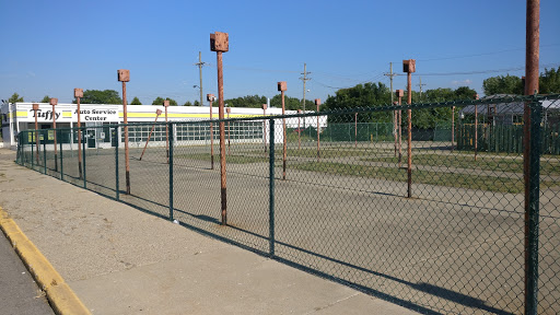 Thrift Store «Grace Centers of Hope Thrift Store», reviews and photos, 5919 Highland Rd, Waterford Twp, MI 48327, USA