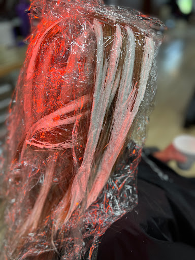 Beauty Salon «Lee Marie Salon», reviews and photos, 4676 W Streetsboro Rd, Richfield, OH 44286, USA