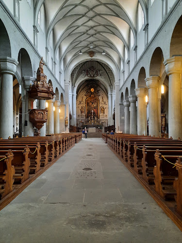 Rezensionen über Münster Unserer Lieben Frau in Konstanz in Kreuzlingen - Kirche