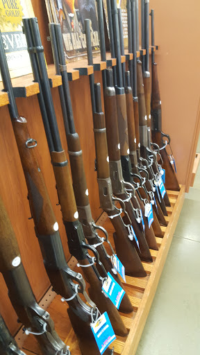 Fishing Store «Green Top Sporting Goods, Corporation.», reviews and photos, 10150 Lakeridge Pkwy, Ashland, VA 23005, USA