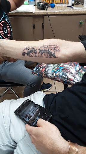 Tattoo Shop «Island Ink Tattoo», reviews and photos, 1215 Miracle Strip Pkwy SE, Fort Walton Beach, FL 32548, USA