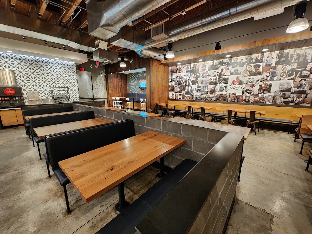 MOD Pizza 98682