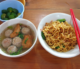Bakso Pa'de Jangkung Sancang Bogor photo