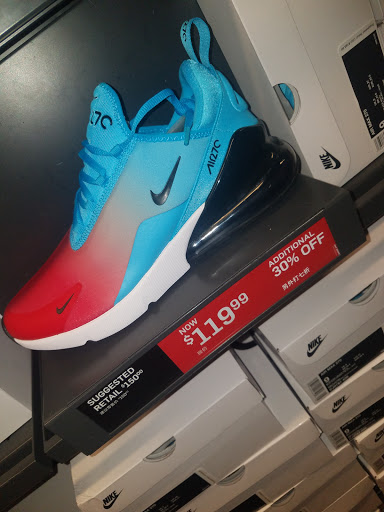 Sporting Goods Store «Nike Factory Store», reviews and photos, 3202 Livermore Outlets Dr, Livermore, CA 94551, USA