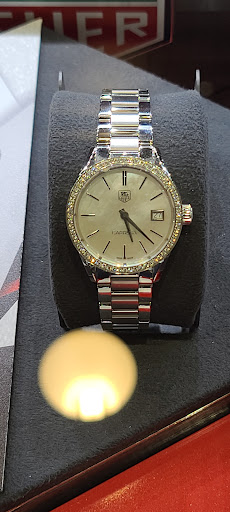 Jewelry Store «Levy Jewelers», reviews and photos, 2 E Broughton St, Savannah, GA 31401, USA