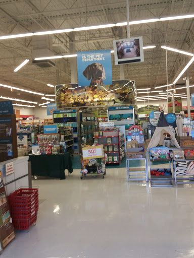 Pet Supply Store «Petco Animal Supplies», reviews and photos, 4751 W 29th St, Greeley, CO 80634, USA