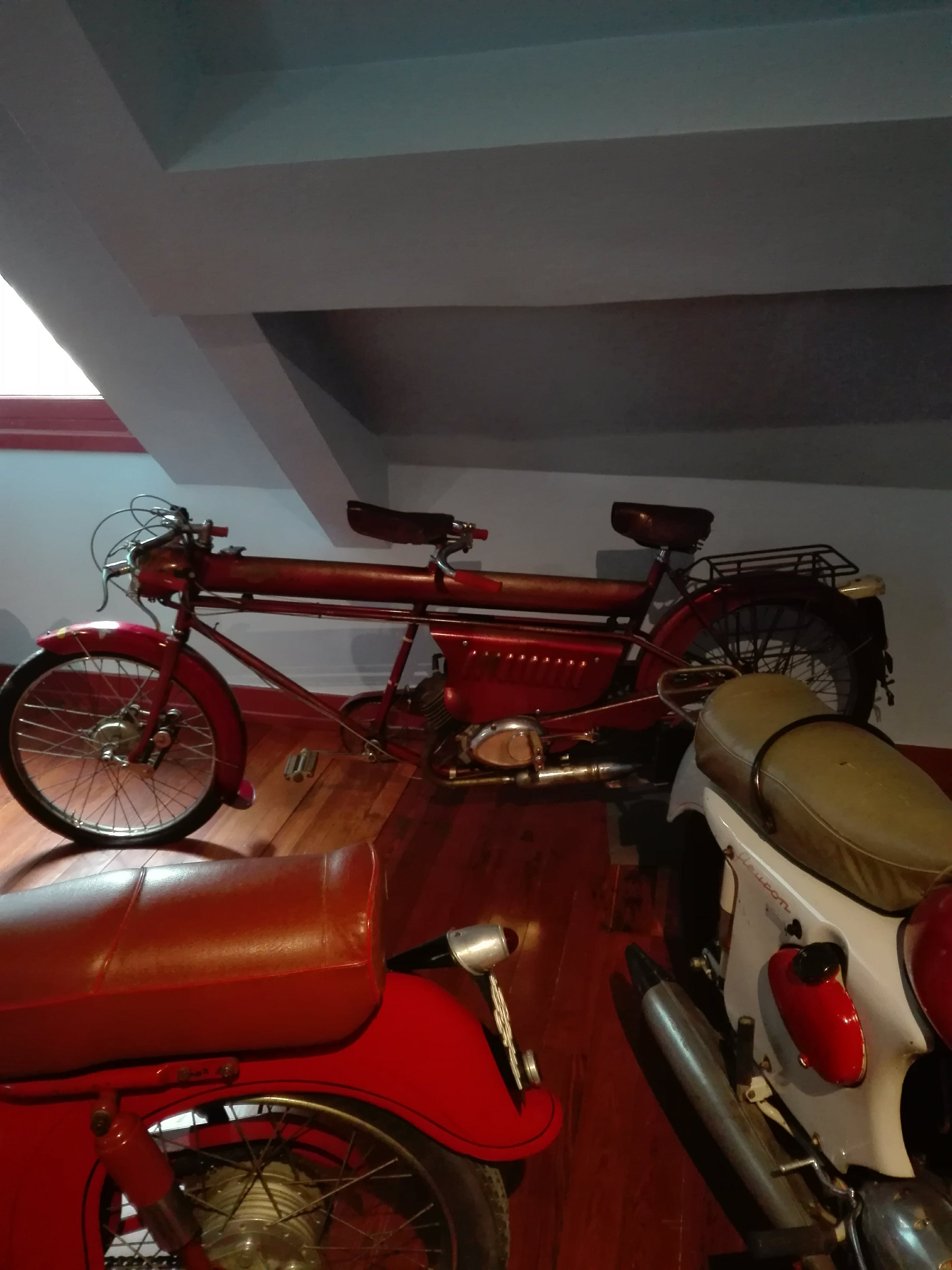 Photo n° 33 de l'avis de F.j fait le 10/05/2018 à 15:30