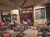 Atmosphère du Restaurant français Restaurant Le Plana à Bordeaux - n°12