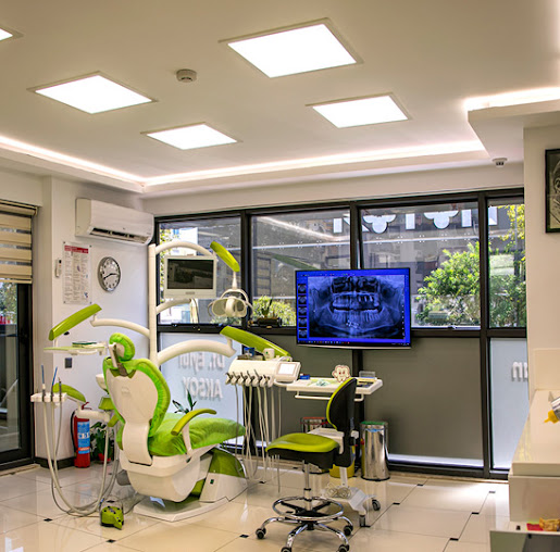 عيادة الأسنان Dentasey كوساداسي - Dentasey Dental Clinic Kusadasi