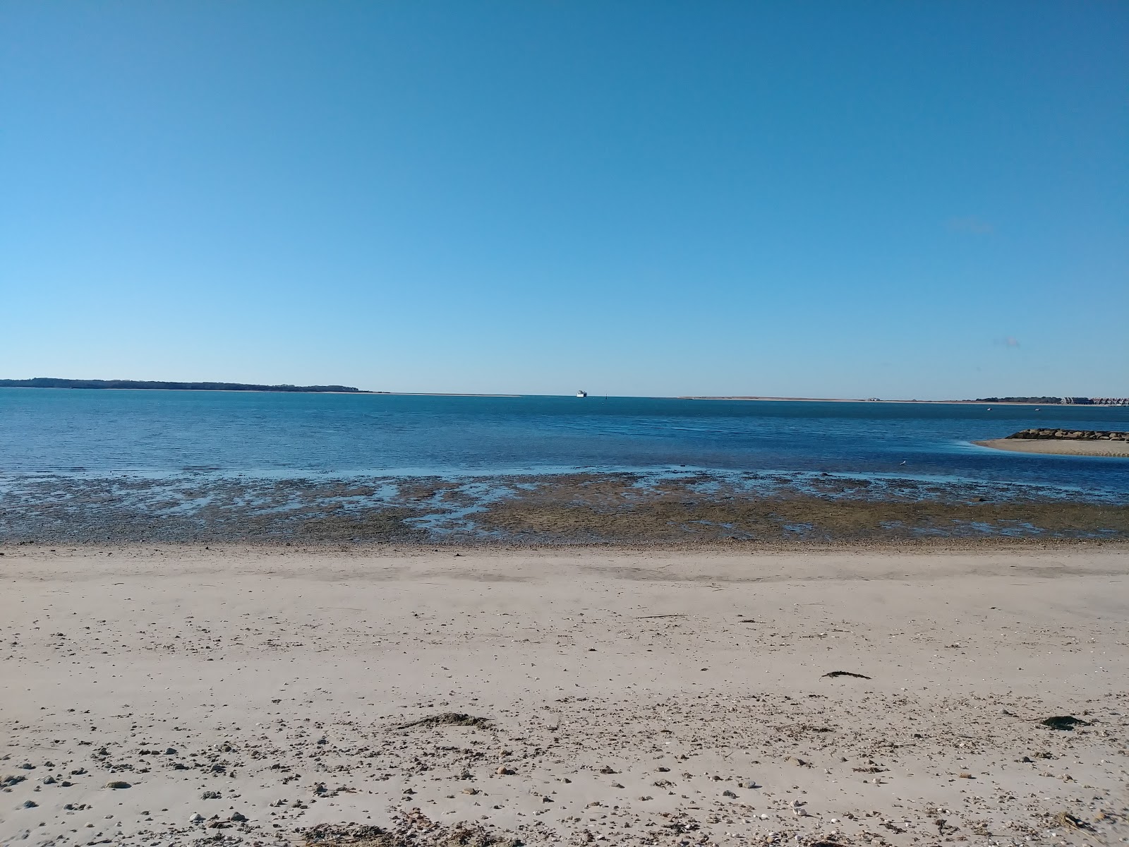 Zdjęcie Colonial Acres Beach z poziomem czystości głoska bezdźwięczna