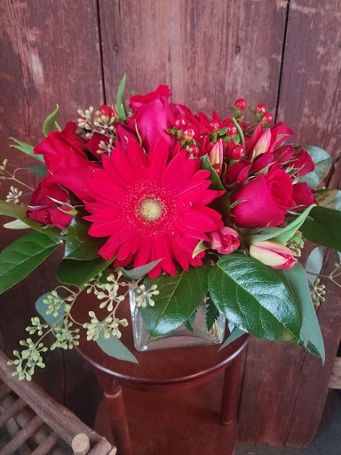 Florist «Sunshine Floral», reviews and photos, 1903 George St, La Crosse, WI 54603, USA