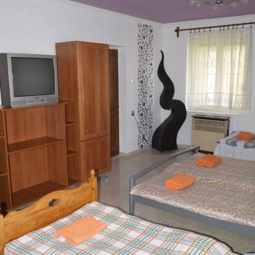 Laci Szálláshely Debrecen - Debrecen