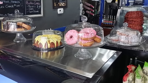 Coffee Shop «Cafe & Deli Ballou», reviews and photos, 939 N Western Ave, Chicago, IL 60622, USA