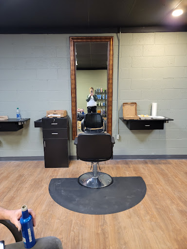 Beauty Salon «J Klips Family Hair care», reviews and photos, 2944 E Highland Rd, Highland Charter Twp, MI 48356, USA