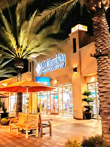 Sportswear Store «Columbia Sportswear Outlet Store», reviews and photos, 100 Citadel Dr #636, Commerce, CA 90040, USA