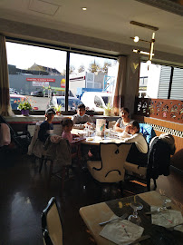 Atmosphère du Royal Wok, restaurant asiatique, japonais, grillade, fruits de mer à Montluçon - n°14