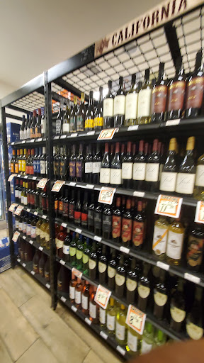 Liquor Store «Liquor Land», reviews and photos, 3756 Nostrand Ave, Brooklyn, NY 11235, USA