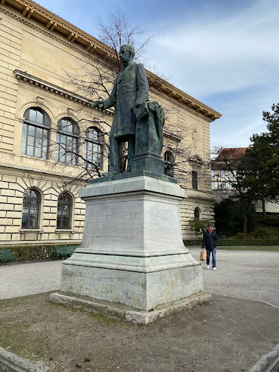 Louis Ruchonet statue