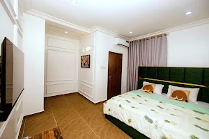 Dunamis luxury apartments image