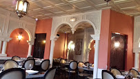 Atmosphère du Restaurant marocain Le Dattier à Courbevoie - n°6