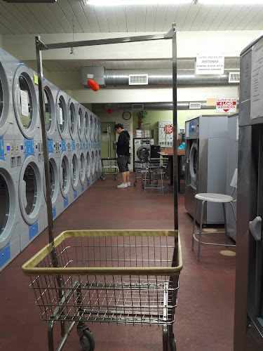 Sierra Madre Laundry