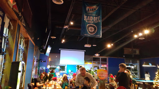 Bar & Grill «Tabbs Sports Bar & Grill», reviews and photos, 148 N 20th Ave, Cornelius, OR 97113, USA