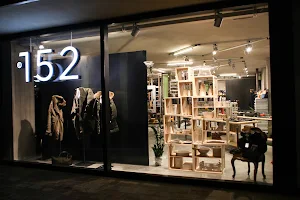 152 store by Ticchioni image
