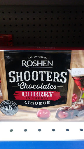 Shopping Mall «Sunrise Plaza Shopping Center», reviews and photos, 656 Wellwood Ave, Lindenhurst, NY 11757, USA