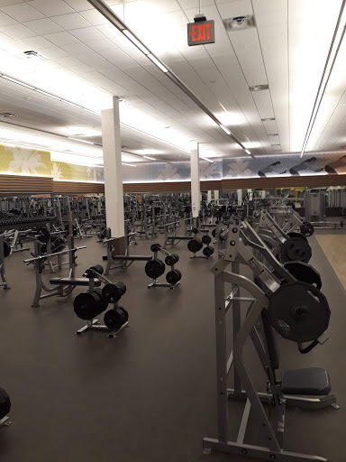 Health Club «La fitness», reviews and photos, 345 E Palatine Rd, Arlington Heights, IL 60004, USA