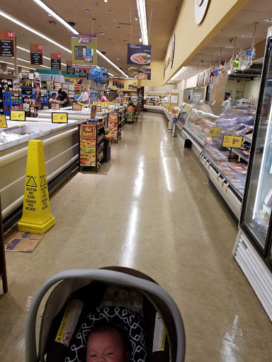 Grocery Store «Safeway», reviews and photos, 10276 Southern Maryland Blvd, Dunkirk, MD 20754, USA