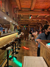 Atmosphère du Restaurant La Taverne du Mont d'Arbois à Megève - n°3
