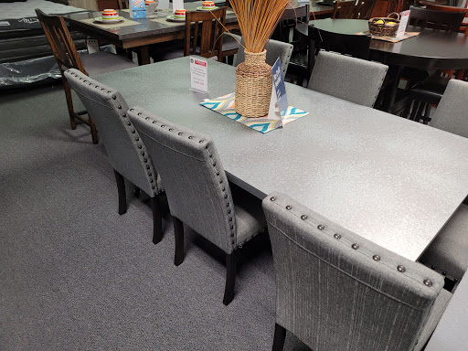 Shopping Mall «Parklane Shopping Center», reviews and photos, 1081 S Glendale, Wichita, KS 67208, USA