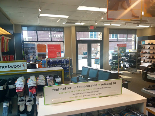 Shoe Store «Schuler Shoes: Highland Park», reviews and photos, 2081 Ford Pkwy, St Paul, MN 55116, USA