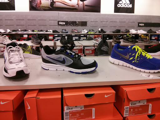 Department Store «JCPenney», reviews and photos, 90 W County Center, Des Peres, MO 63131, USA