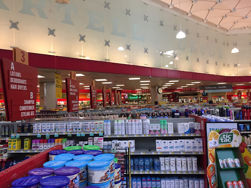 Drug Store «Bartell Drugs Fourth & Madison Store», reviews and photos, 910 4th Ave, Seattle, WA 98164, USA