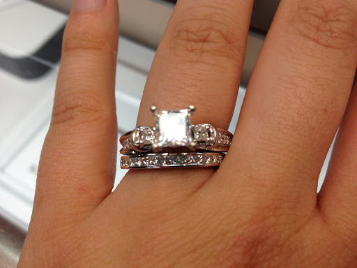 Jeweler «Shane Co.», reviews and photos, 8111 E 96th St, Indianapolis, IN 46256, USA